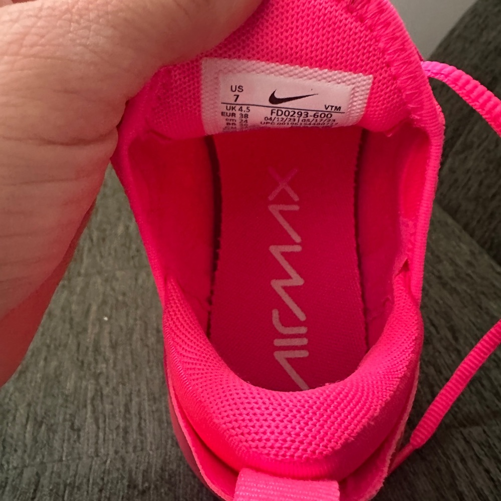 Nike Women's Sneakers in Bright Pink - Picture 2 of 4